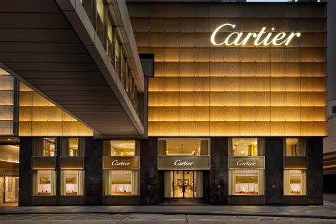 Shop Cartier 